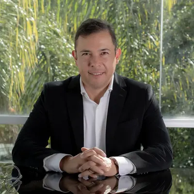 Luis Alfonso Aldana Fernández, Corredor Público No. 69 de Jalisco